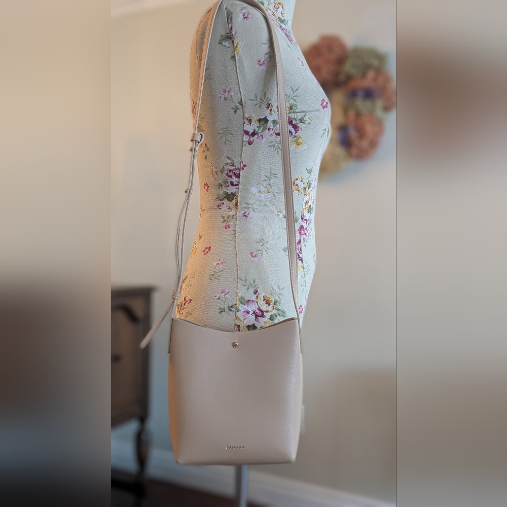 Samara Cream Crossbody Bag‎